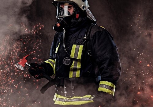 Advanced_Fire_Safety_and_Firefighting_Course2_cropped